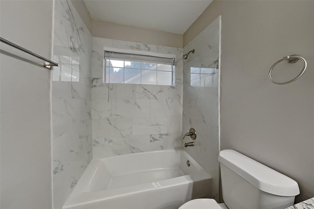 5302 Cedar Lodge Court - Photo 15