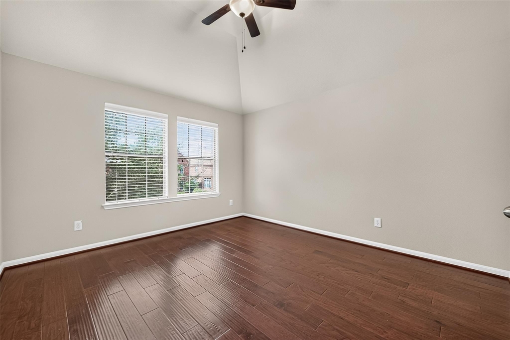 3927 Bowie Bend Lane - Photo 33