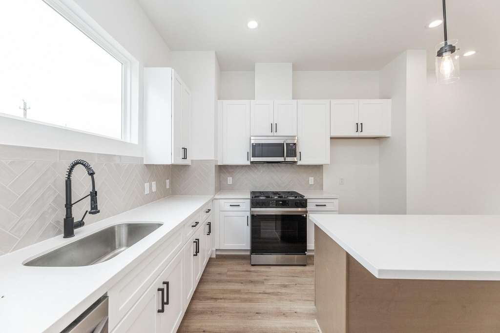 905 Quitman Street - Photo 12