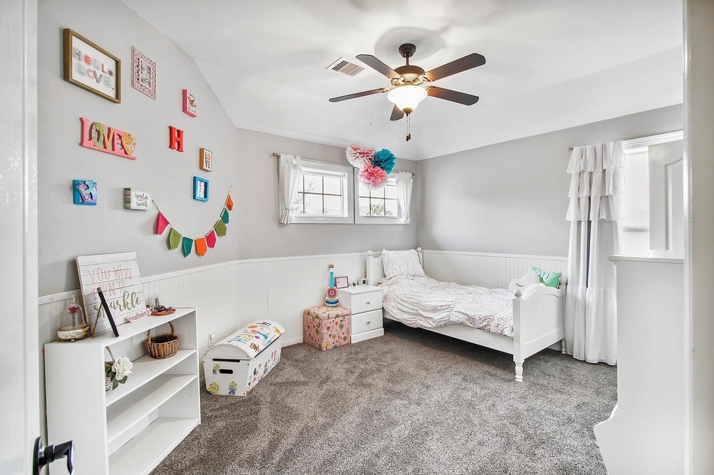 10611 Red Cedar Hollow Drive - Photo 10