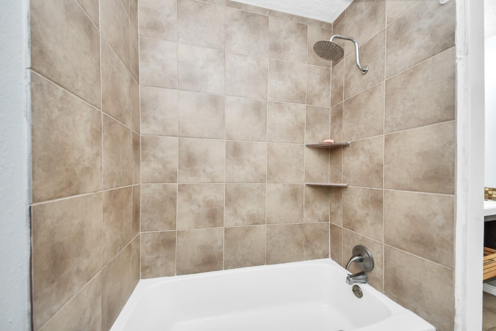 9607 Crail Drive - Photo 40