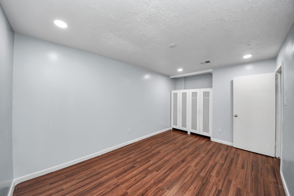 9607 Crail Drive - Photo 37