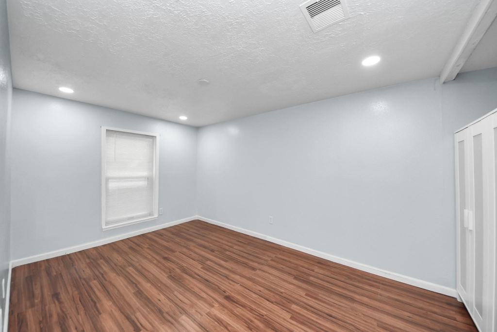 9607 Crail Drive - Photo 34