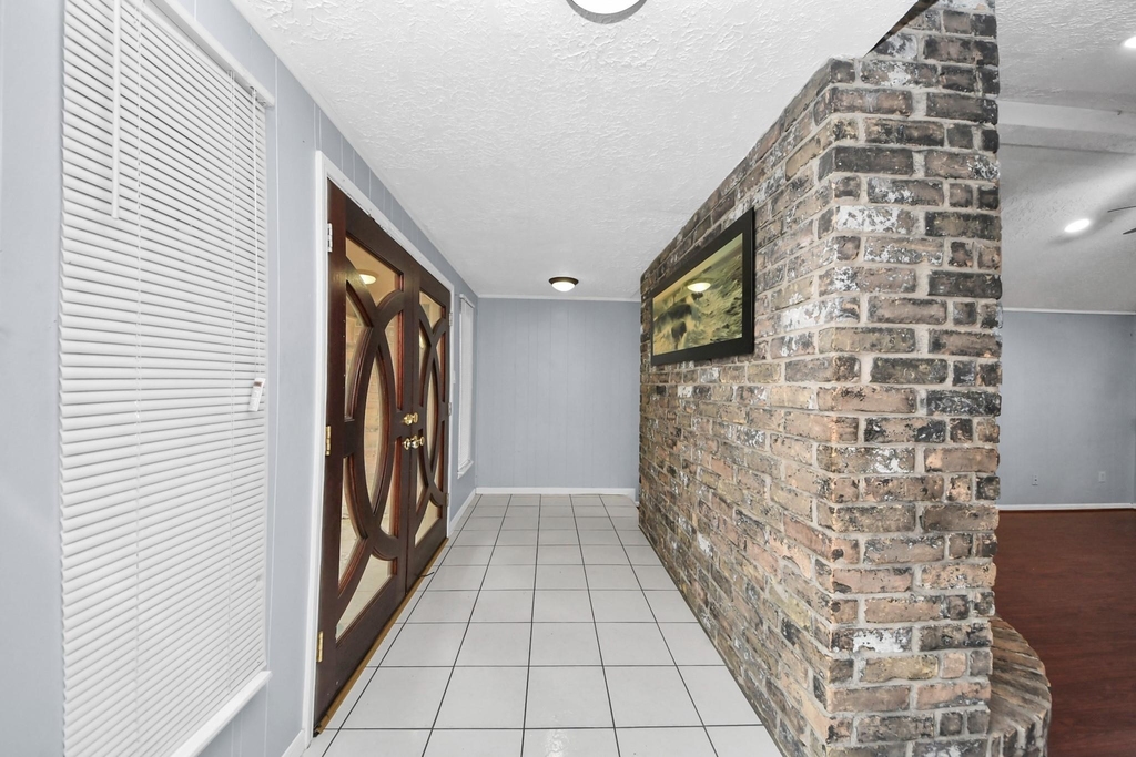 9607 Crail Drive - Photo 14