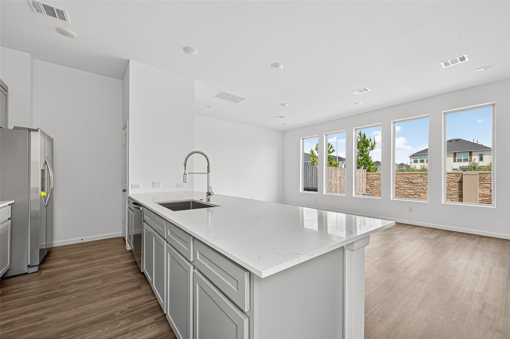 5607 Foggy Vine Court - Photo 13