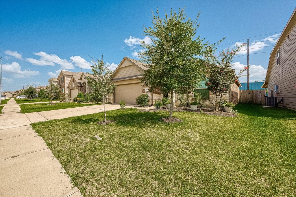 25911 Rustical Road - Photo 2