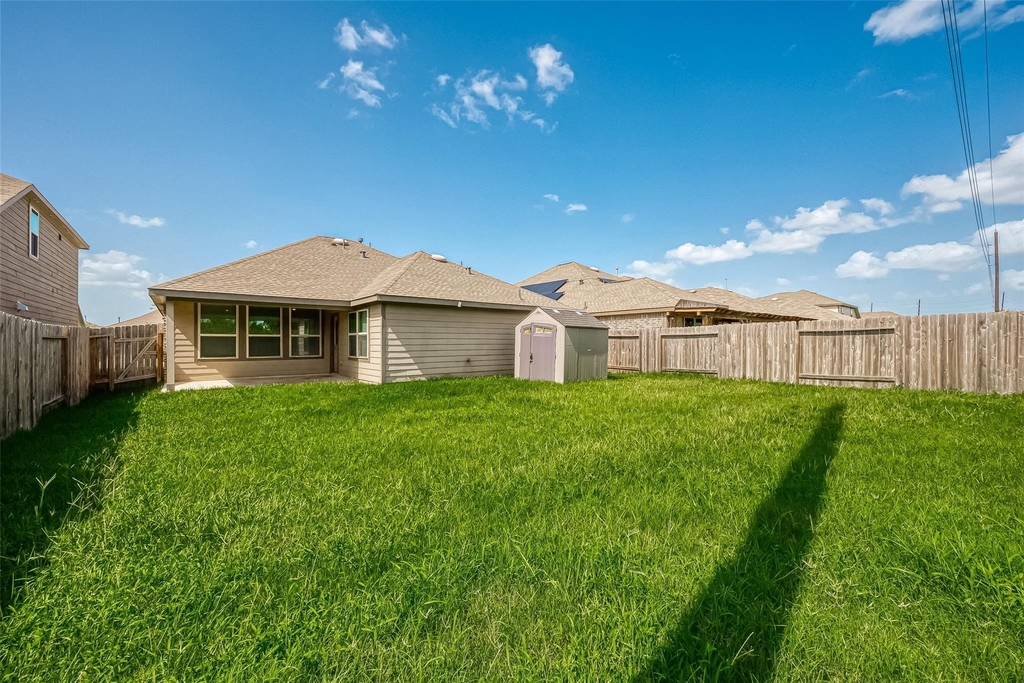 25911 Rustical Road - Photo 33
