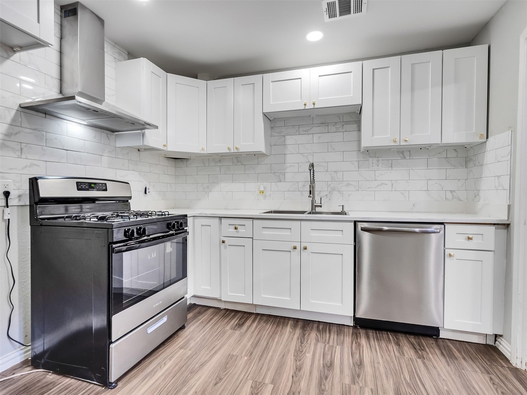 4411 Yupon Ridge Drive - Photo 13
