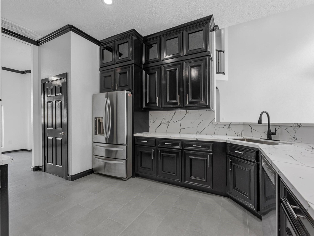 21703 Spur Circle Lane - Photo 10