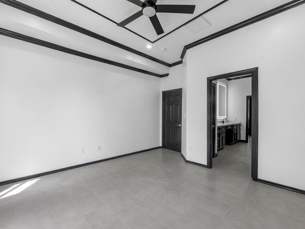 21703 Spur Circle Lane - Photo 15