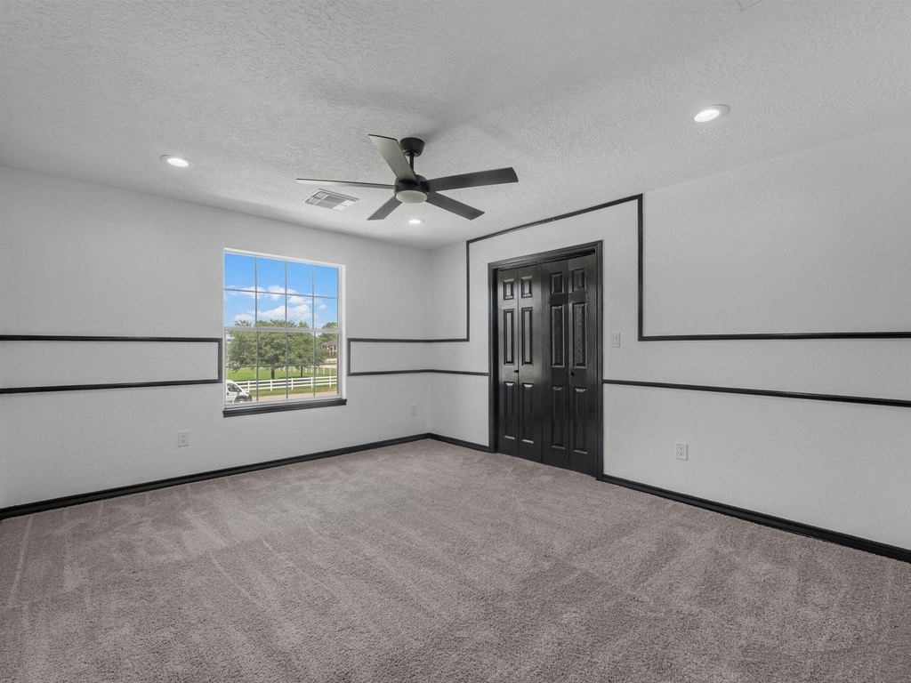 21703 Spur Circle Lane - Photo 25