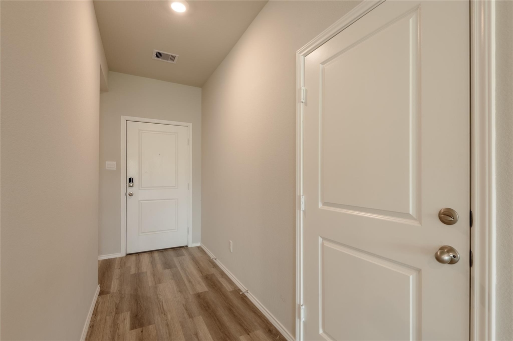 217 Rockbridge Drive - Photo 2