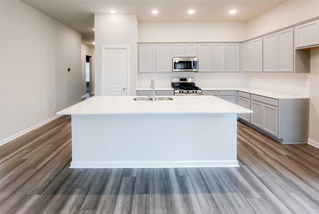 2810 Chestnut Oak Circle - Photo 4