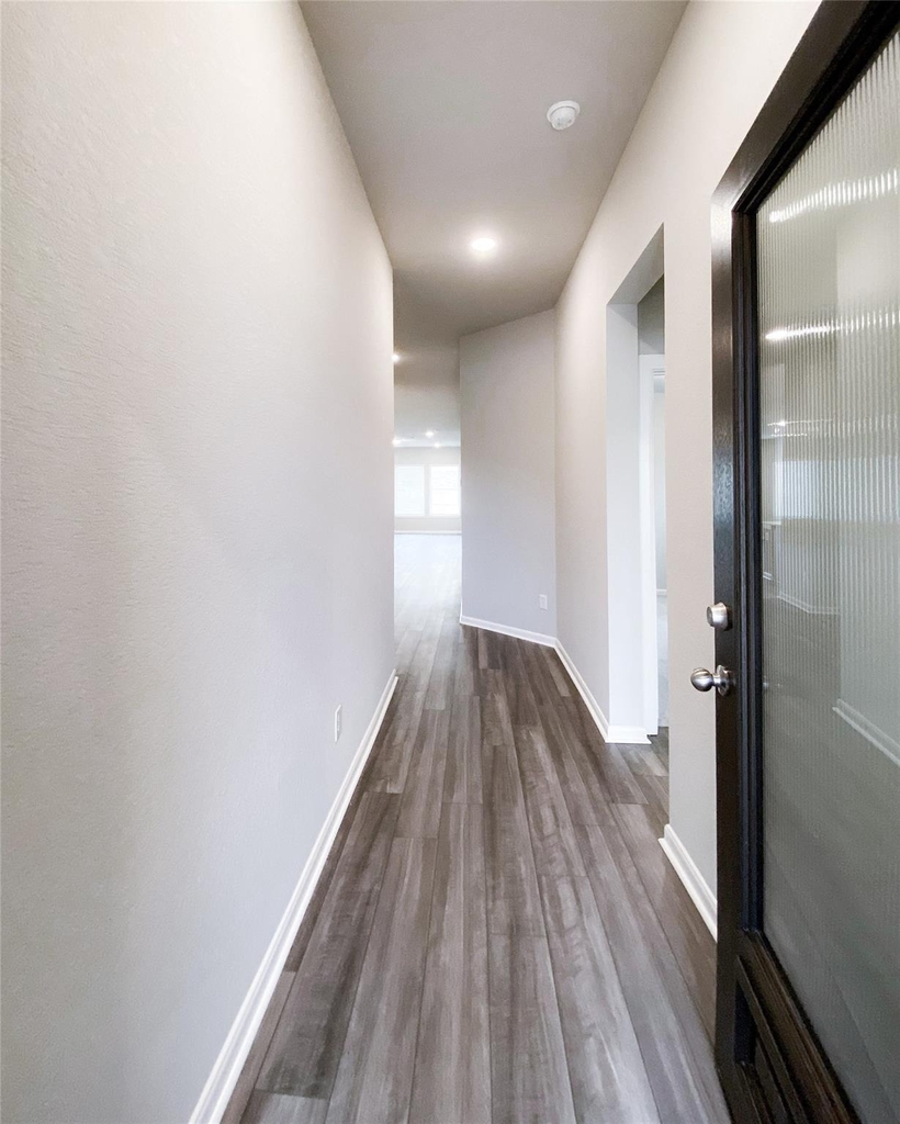 2810 Chestnut Oak Circle - Photo 1