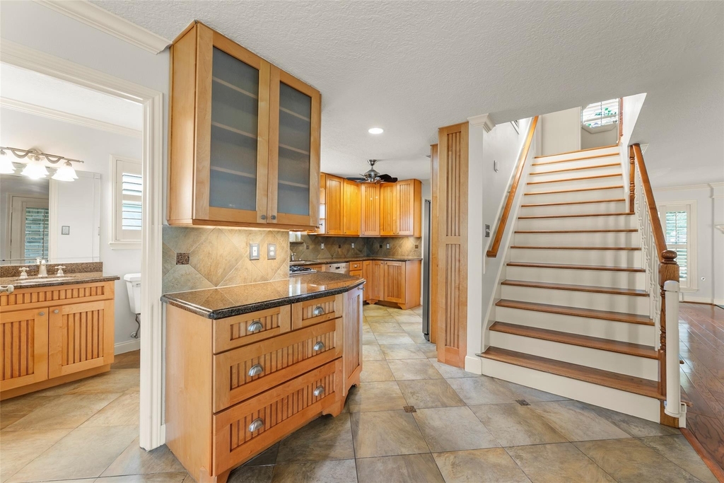 14206 Blazey Drive - Photo 12
