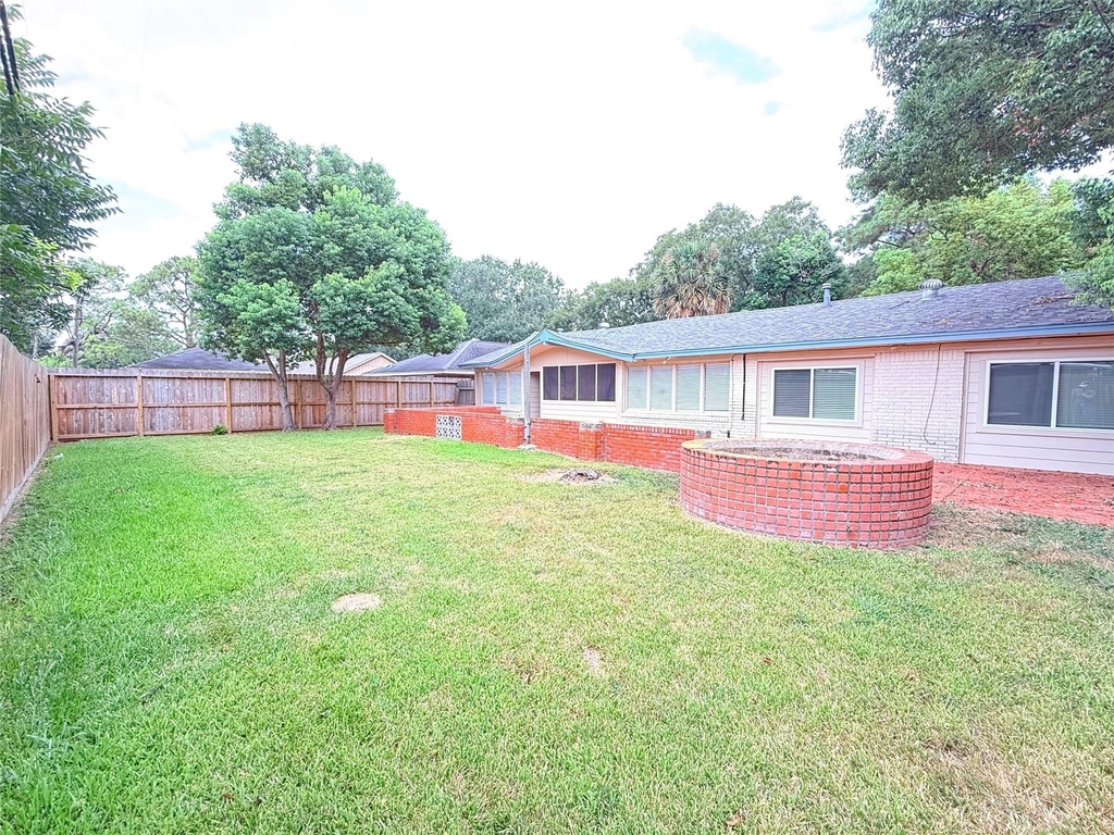9117 Vicksburg Avenue - Photo 22