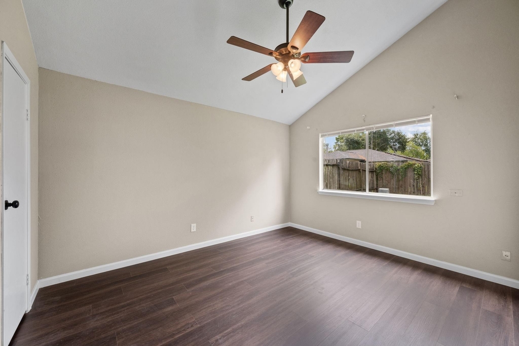 20023 Bambiwoods Drive - Photo 13
