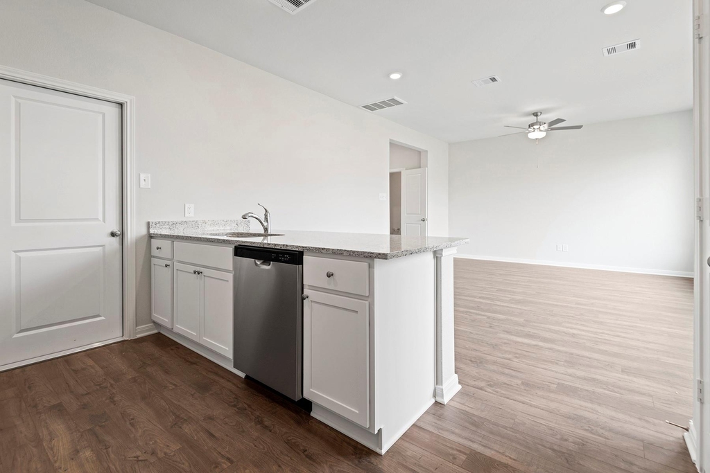 5750 Wild Iris Drive - Photo 7
