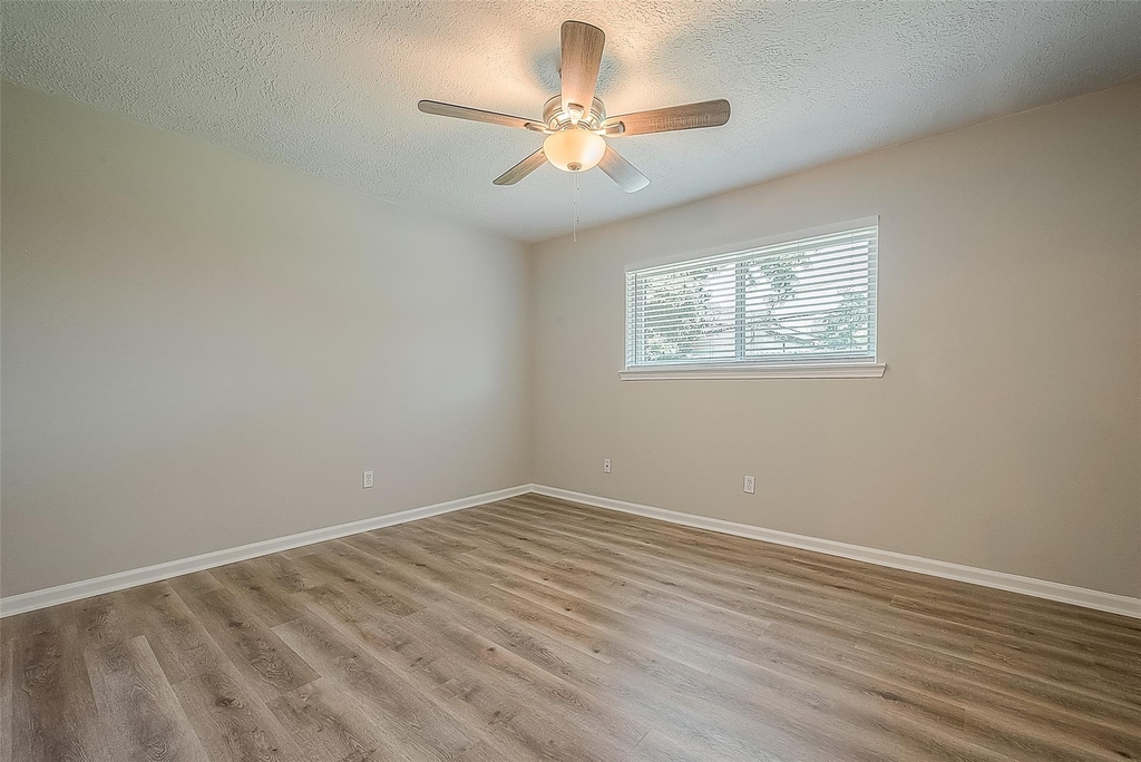 10935 Gulfdale Drive - Photo 34
