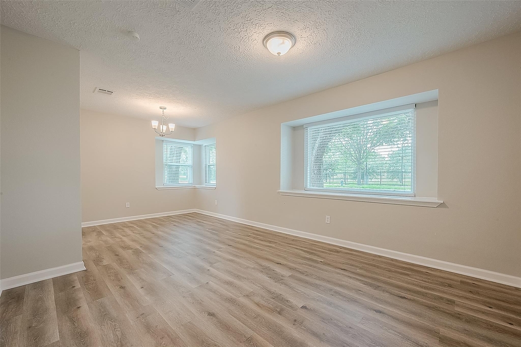 10935 Gulfdale Drive - Photo 11