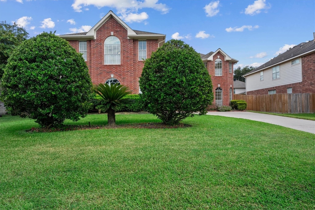 9218 Memorial Pines Way - Photo 30