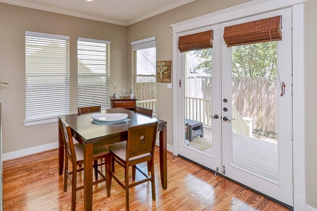 1411 W 22nd Street - Photo 7