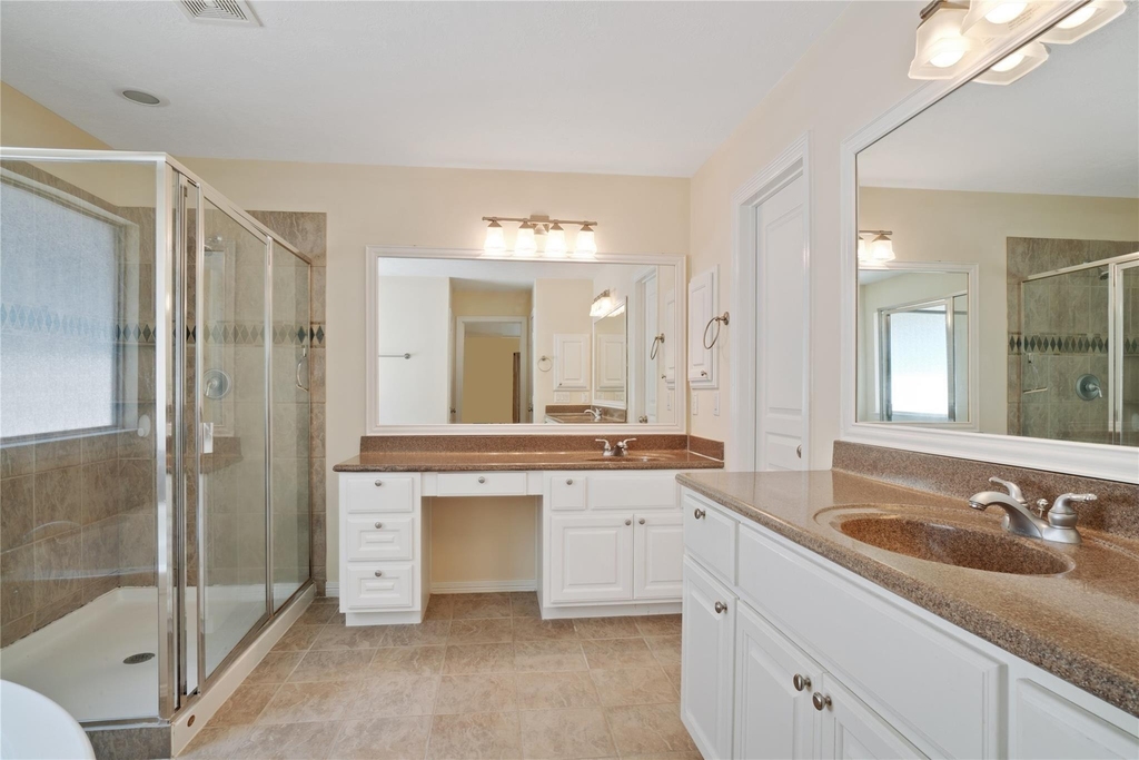 5420 Petty Street - Photo 16