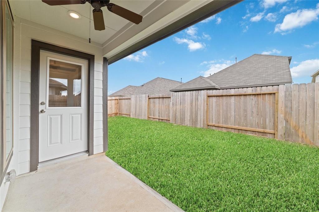 20515 Laila Manor - Photo 24