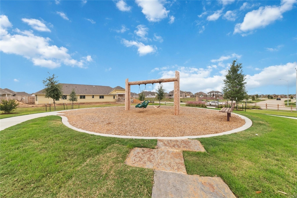 20515 Laila Manor - Photo 28
