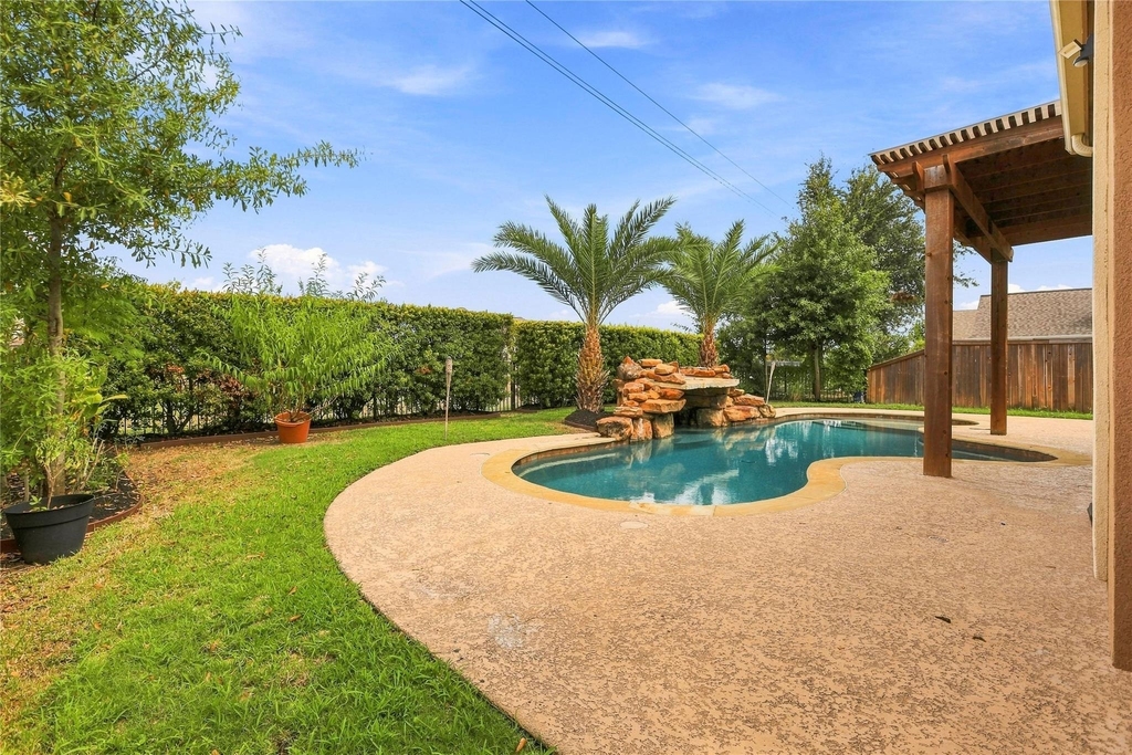 17915 Creek Bluff Lane - Photo 15