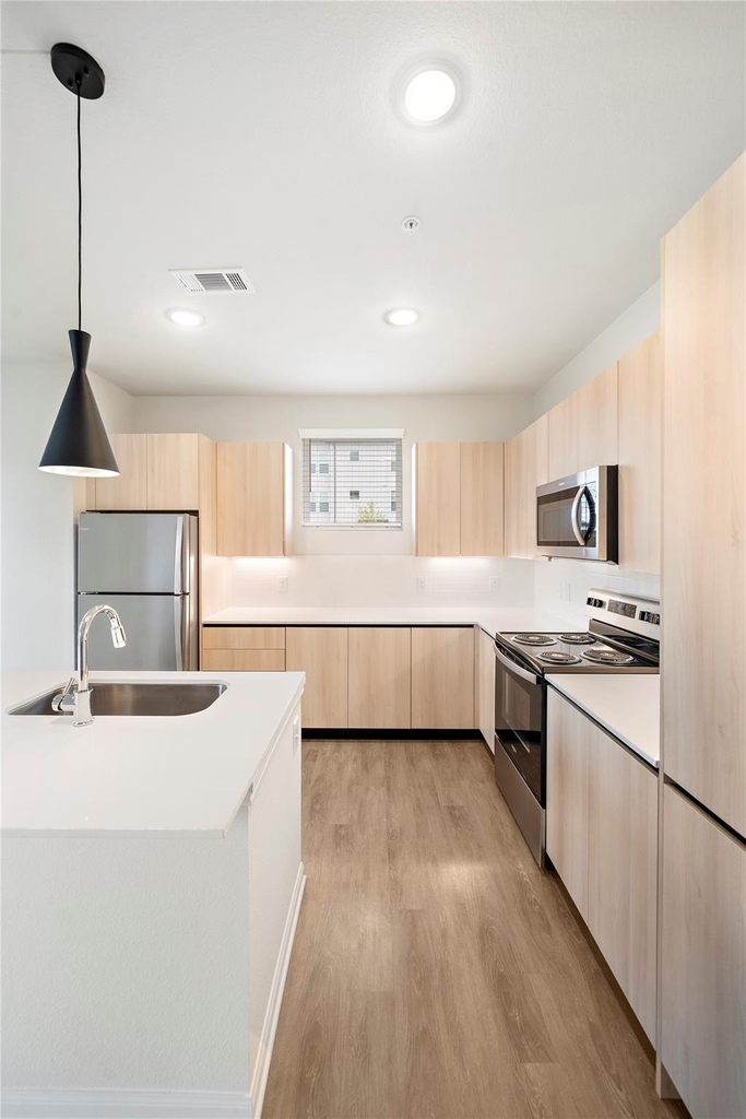 17000 Bissonnet Street - Photo 2