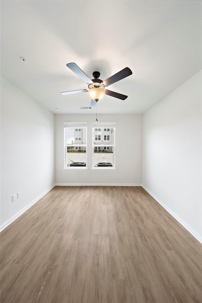 17000 Bissonnet Street - Photo 5