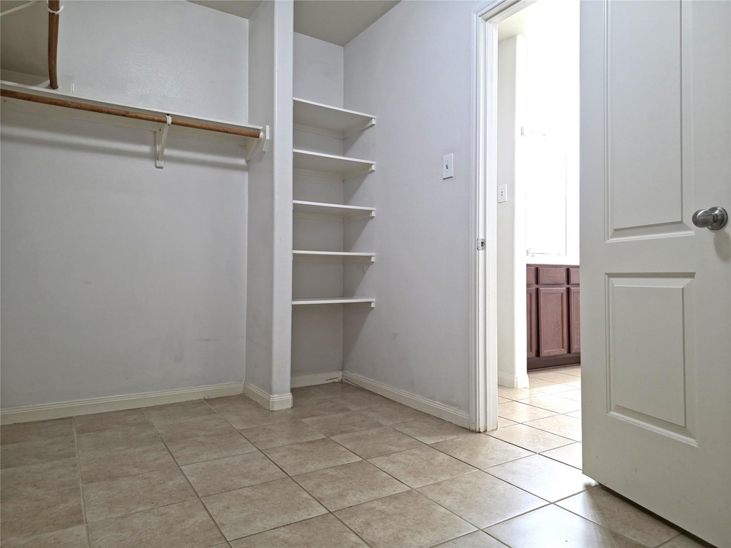 18962 Ranchcrest Drive - Photo 40