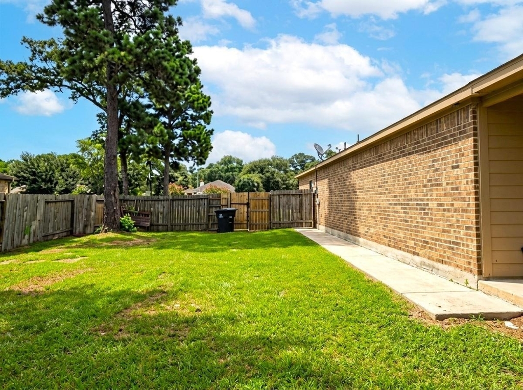 18962 Ranchcrest Drive - Photo 44