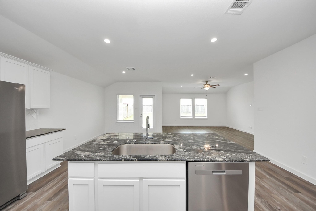 8614 Shumard Oak Drive - Photo 14