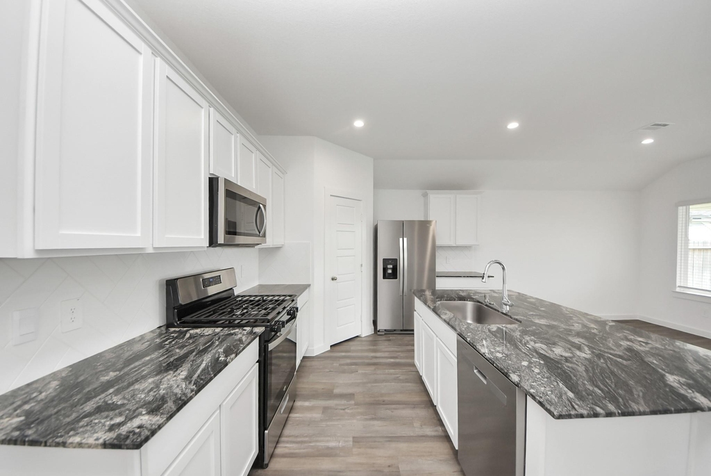 8614 Shumard Oak Drive - Photo 13