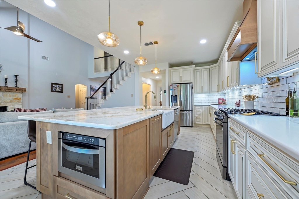 13802 Bowden Creek Drive - Photo 10