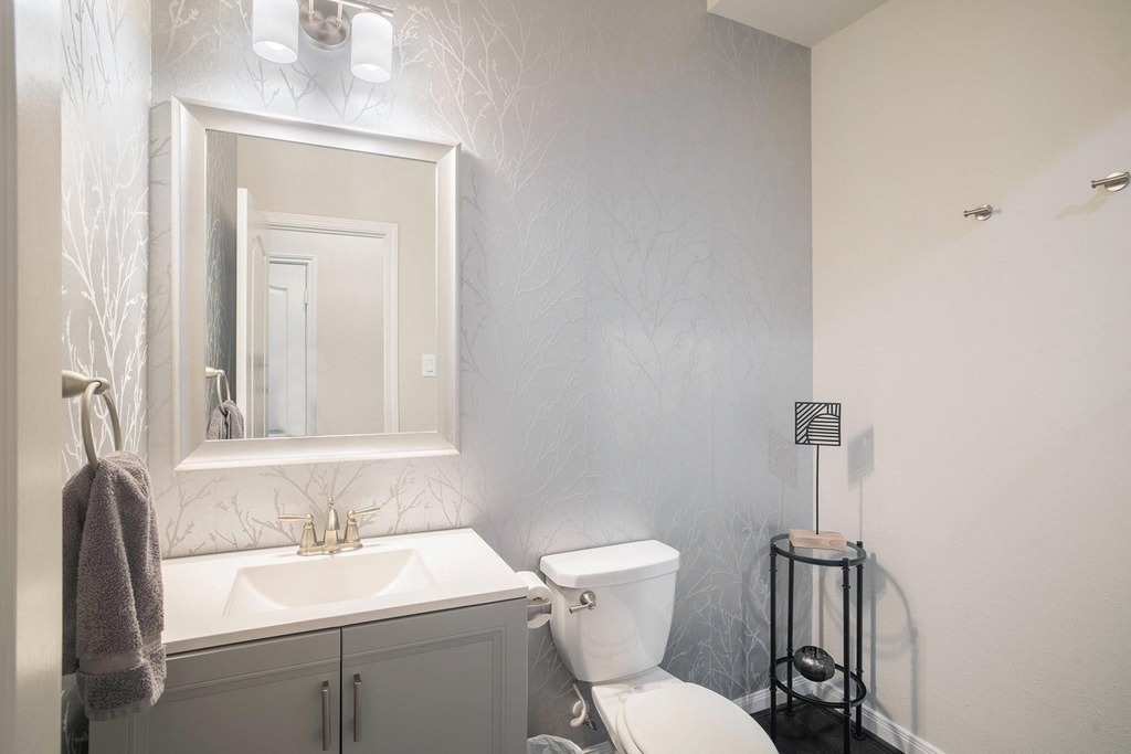 206 Liatris Court - Photo 10