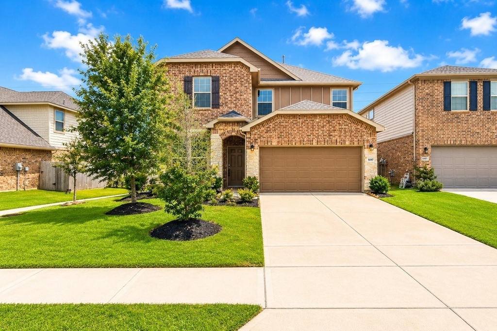 5047 Royal Amber Lane - Photo 3
