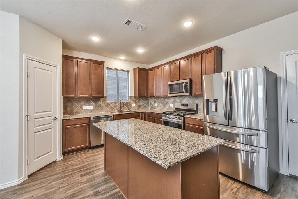 5047 Royal Amber Lane - Photo 10