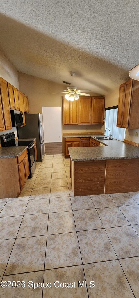 1660 Wake Forest Road Nw - Photo 11