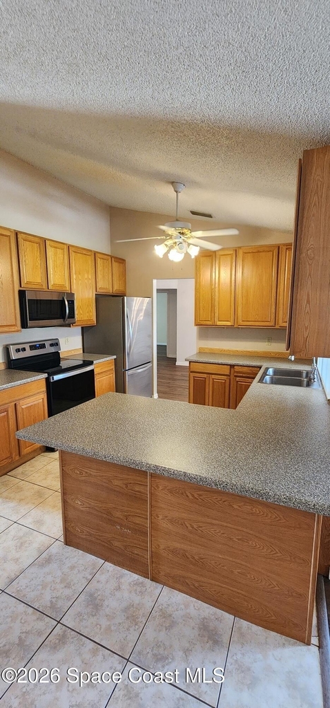 1660 Wake Forest Road Nw - Photo 9