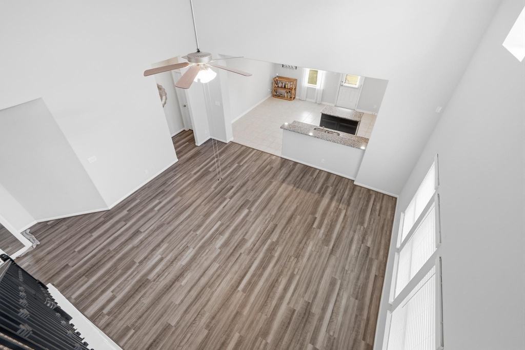 10402 Matterhorn Drive - Photo 23