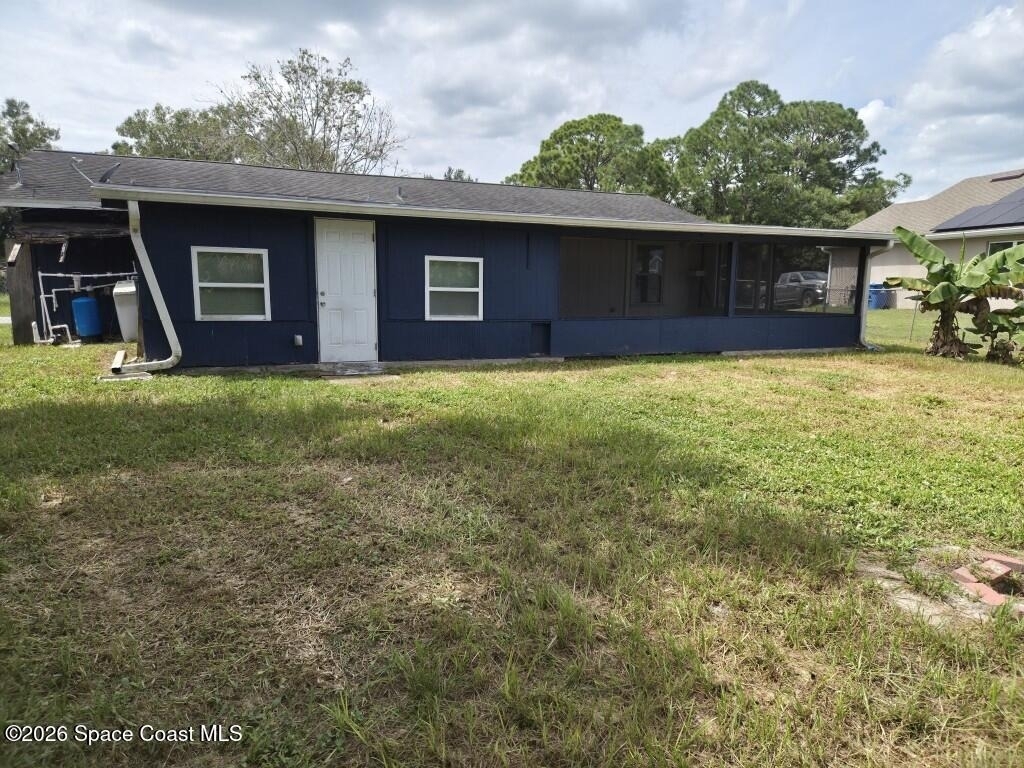 1019 Arkansas Avenue Se - Photo 4