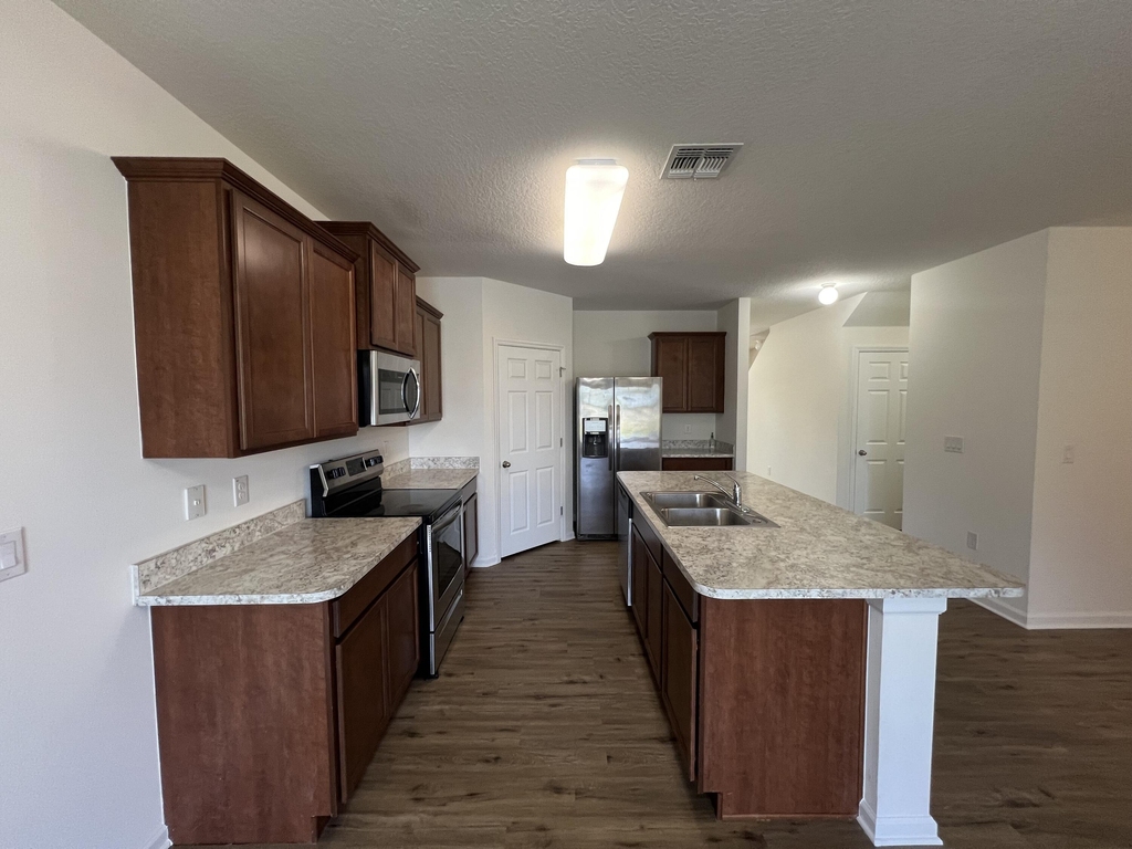 1110 Newton Circle - Photo 4