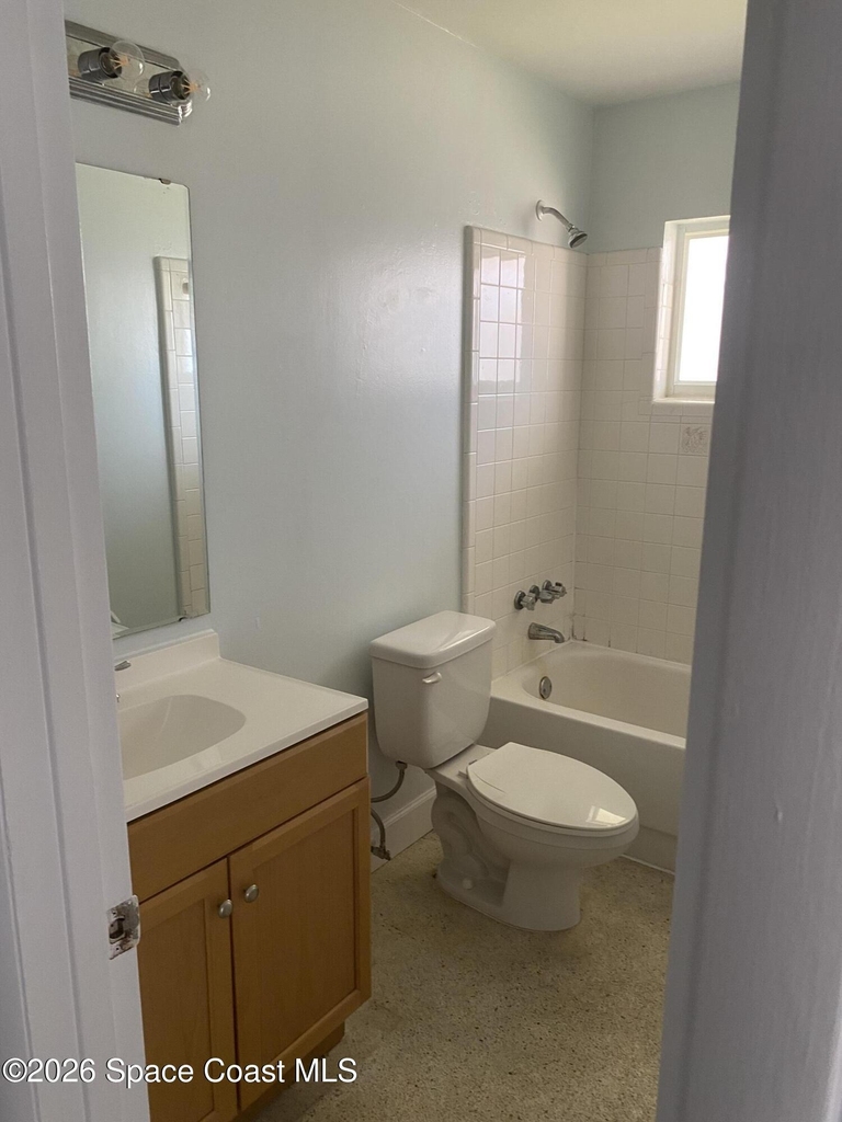 1558 Guava Avenue - Photo 4
