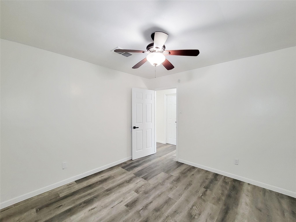 1311 Jefferson - Photo 23