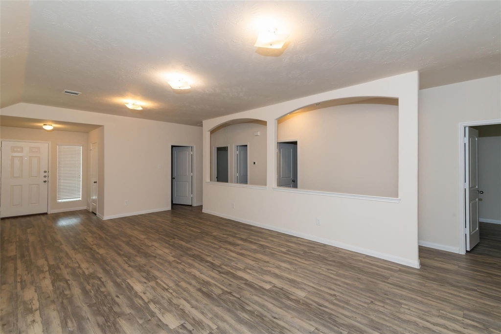 10338 Sunset Glow Avenue - Photo 3