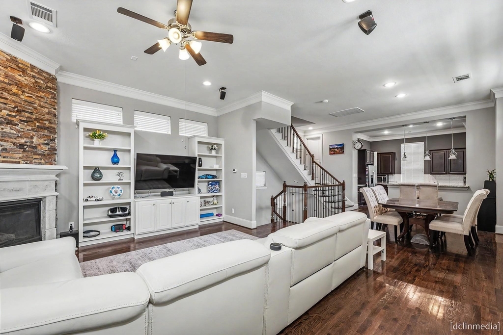 1611 W 23rd Street - Photo 13