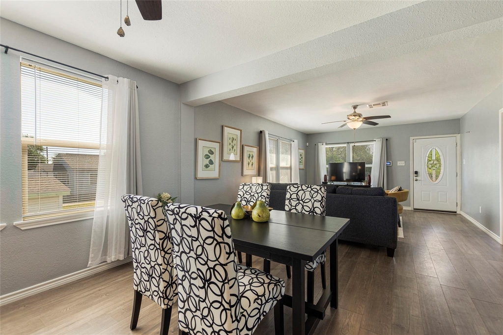 5420 Avenue Q - Photo 9